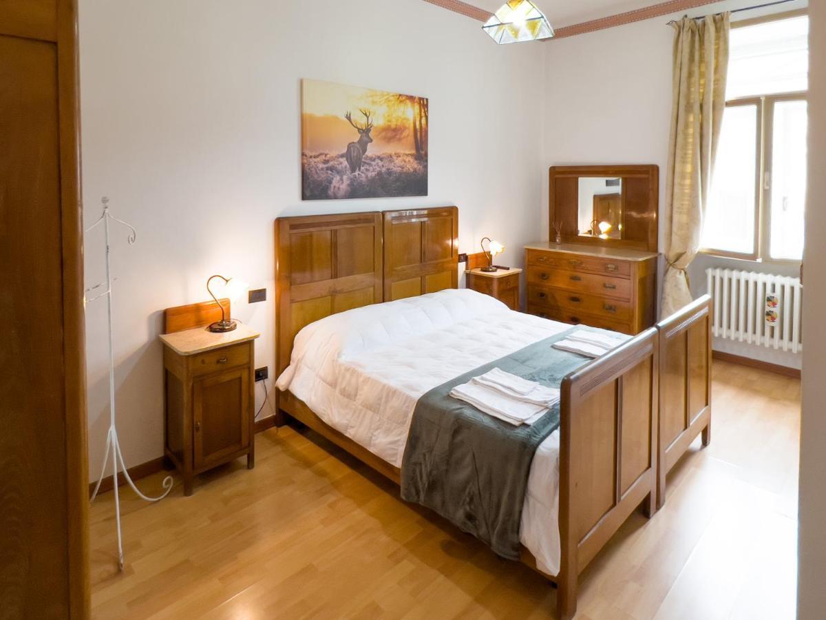 Monte Marsicano Hotel ペスカッセーロリ エクステリア 写真